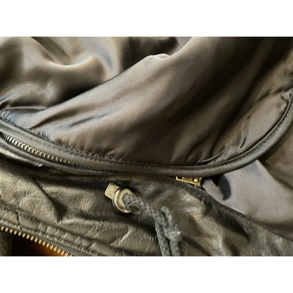 Vintage Wilson's Men's Black‎ Leather Thinsulate Hooded Jacket (1990s)
